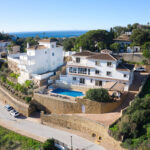 8 bedroom Villas for sale in Elviria – R5061424 8 bedroom Villas for sale in Elviria – R5061424