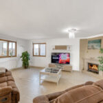 8 bedroom Villas for sale in Elviria – R5061424 8 bedroom Villas for sale in Elviria – R5061424