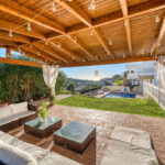 8 bedroom Villas for sale in Elviria – R5061424 8 bedroom Villas for sale in Elviria – R5061424