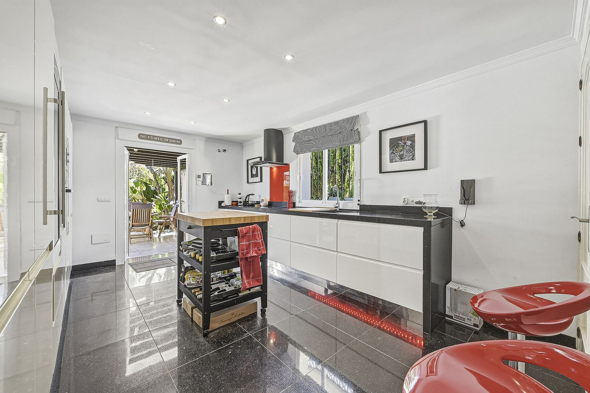 3 bedroom Villas for sale in Bahía de Marbella – R5397595 3 bedroom Villas for sale in Bahía de Marbella – R5397595