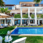 Villas de 5 dormitorios en venta en Benahavís – R5225572 Villas de 5 dormitorios en venta en Benahavís – R5225572