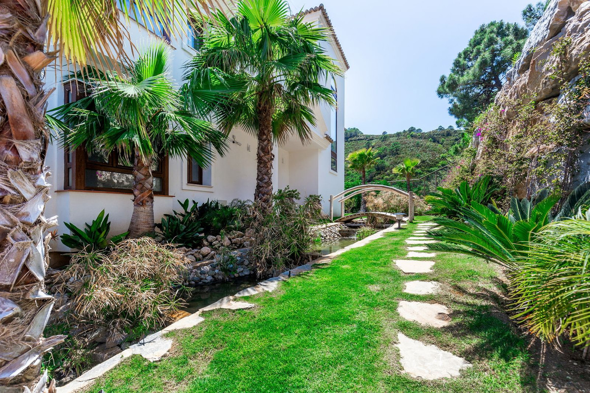 Villas de 5 dormitorios en venta en Benahavís – R5225572 Villas de 5 dormitorios en venta en Benahavís – R5225572