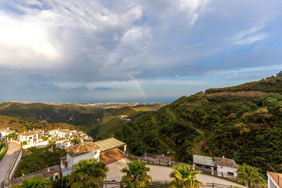 Villas de 5 dormitorios en venta en Benahavís – R5225572 Villas de 5 dormitorios en venta en Benahavís – R5225572