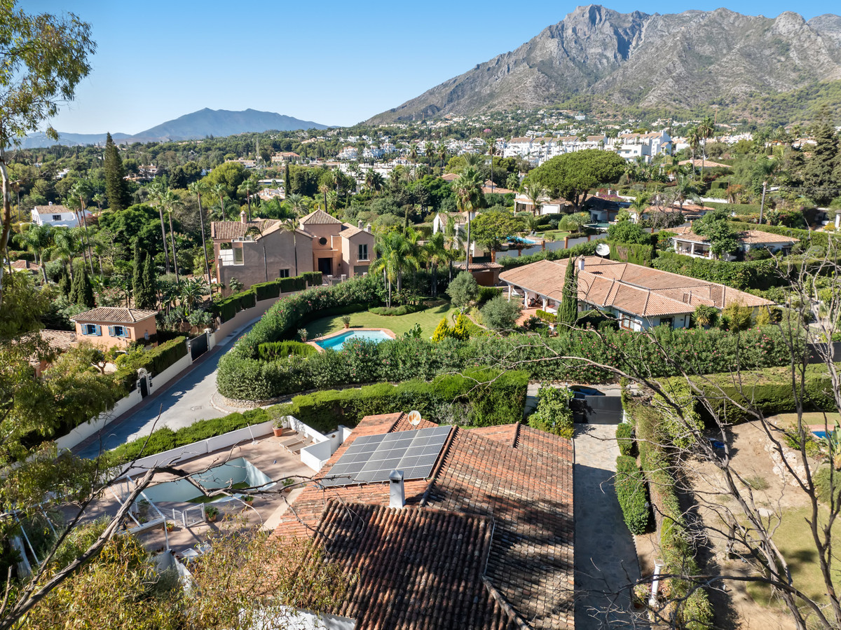 4 bedroom Villas for sale in Marbella – R5255233 4 bedroom Villas for sale in Marbella – R5255233