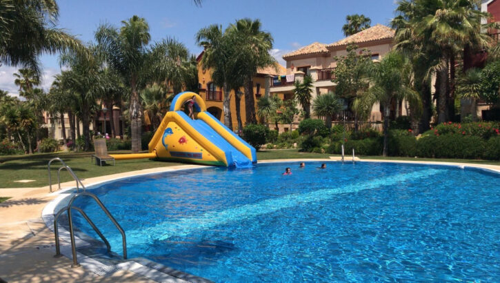 Villas de 6 dormitorios en venta en Milla de Oro – R5430625 Villas de 6 dormitorios en venta en Milla de Oro – R5430625 en