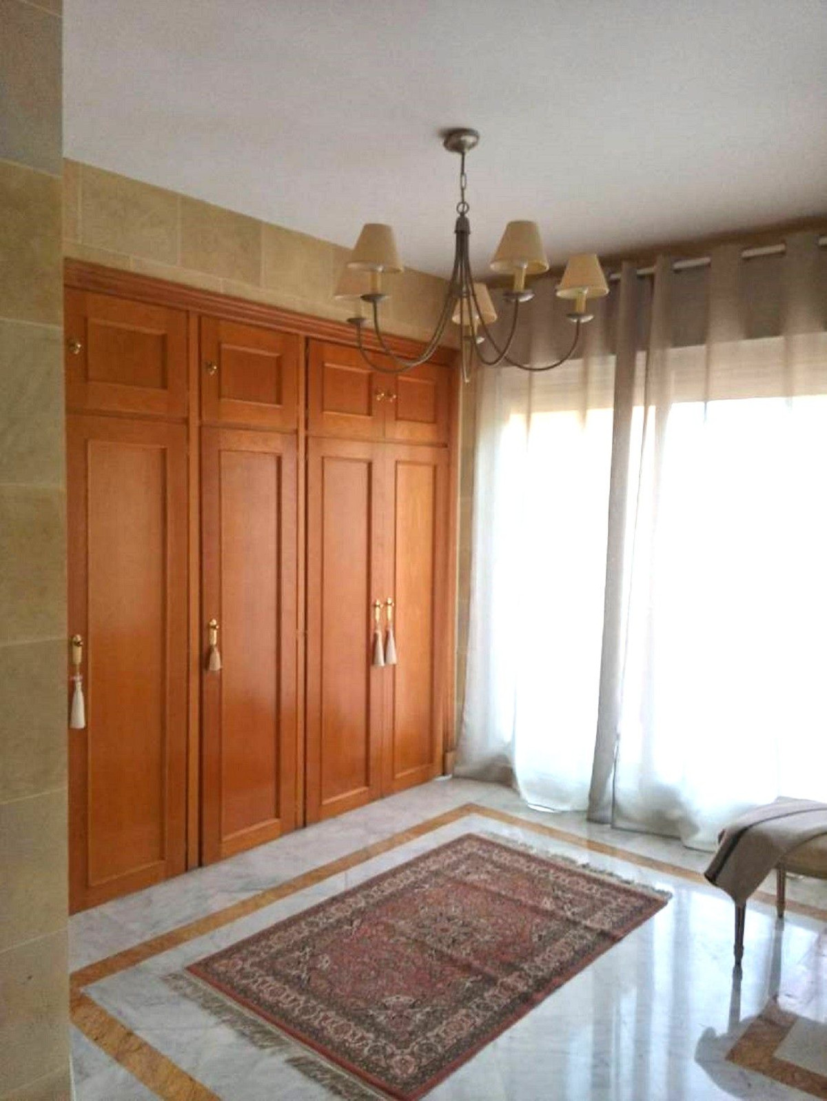 Adosados de 3 dormitorios en venta en Milla de Oro – R4777684 Adosados de 3 dormitorios en venta en Milla de Oro – R4777684