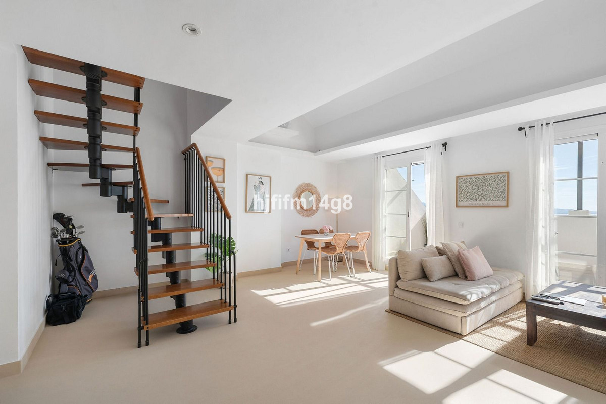 Apartamentos de 2 dormitorios en venta en Nueva Andalucía – R5360785 Apartamentos de 2 dormitorios en venta en Nueva Andalucía – R5360785