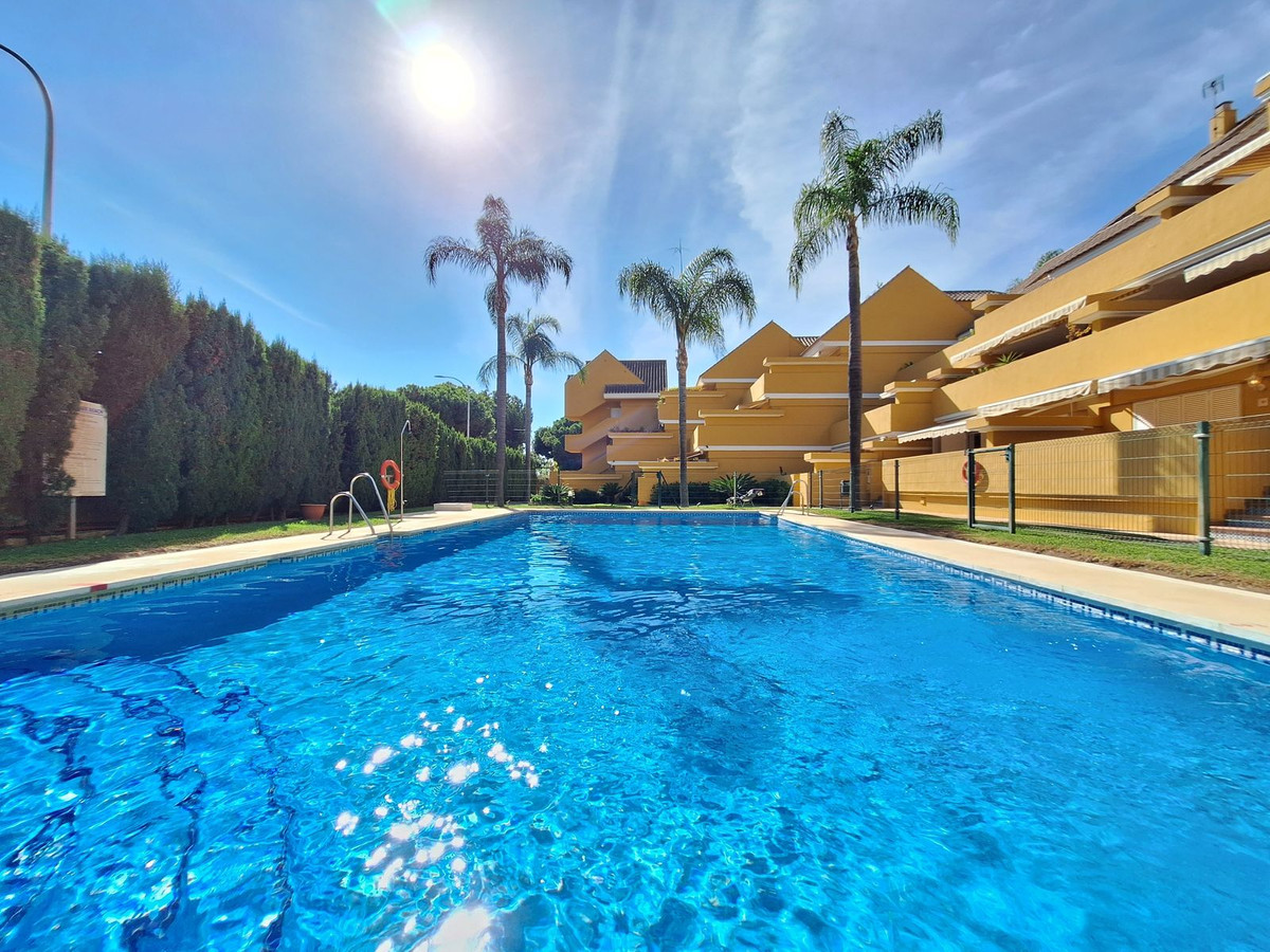 Apartamentos de 2 dormitorios en venta en Elviria – R5160229 Apartamentos de 2 dormitorios en venta en Elviria – R5160229