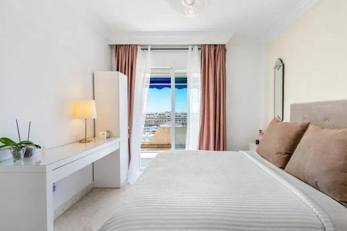 Apartamentos de 2 dormitorios en venta en Puerto Banús – R5420974 Apartamentos de 2 dormitorios en venta en Puerto Banús – R5420974
