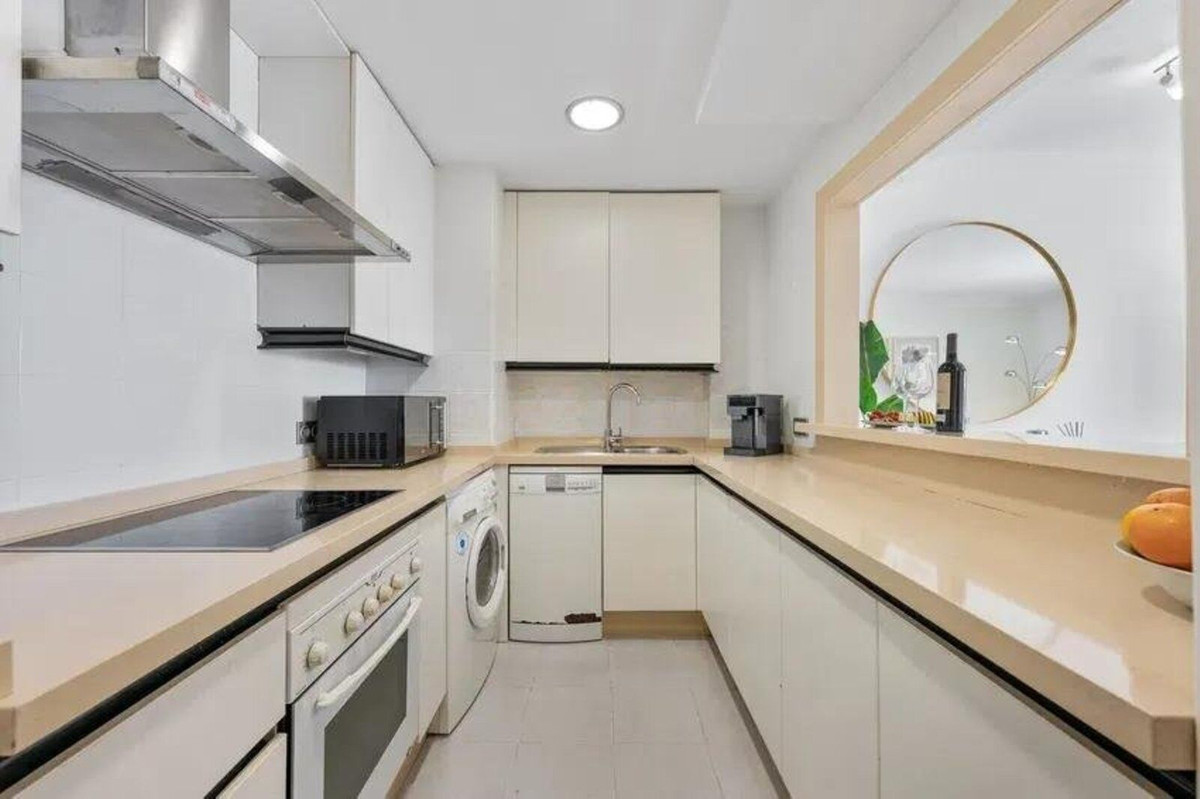 Apartamentos de 2 dormitorios en venta en Puerto Banús – R5420974 Apartamentos de 2 dormitorios en venta en Puerto Banús – R5420974