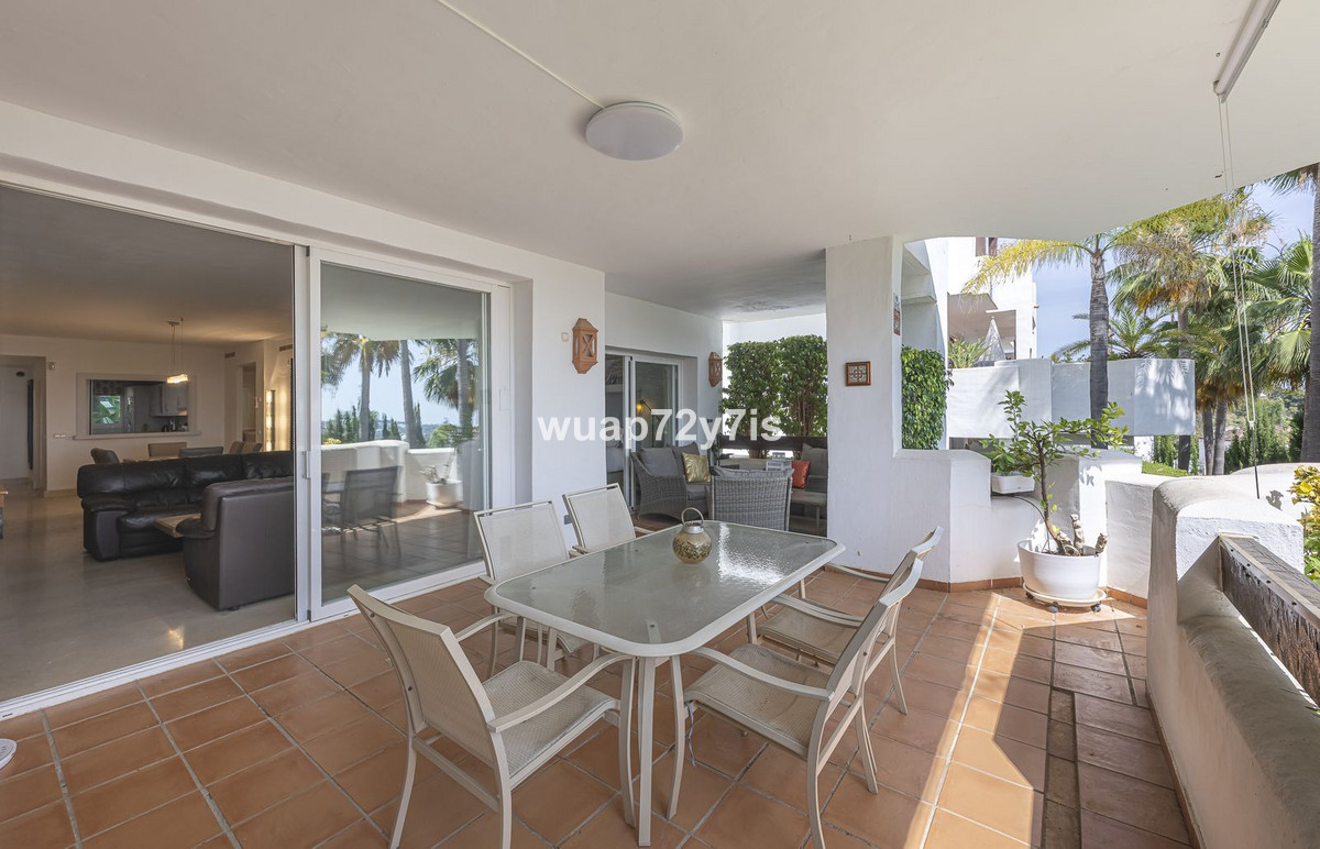 Apartamentos de 3 dormitorios en venta en Nueva Andalucía – R5064091 Apartamentos de 3 dormitorios en venta en Nueva Andalucía – R5064091