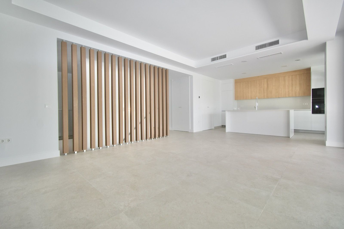 3 bedroom Apartments for sale in Marbella – R5445001 3 bedroom Apartments for sale in Marbella – R5445001