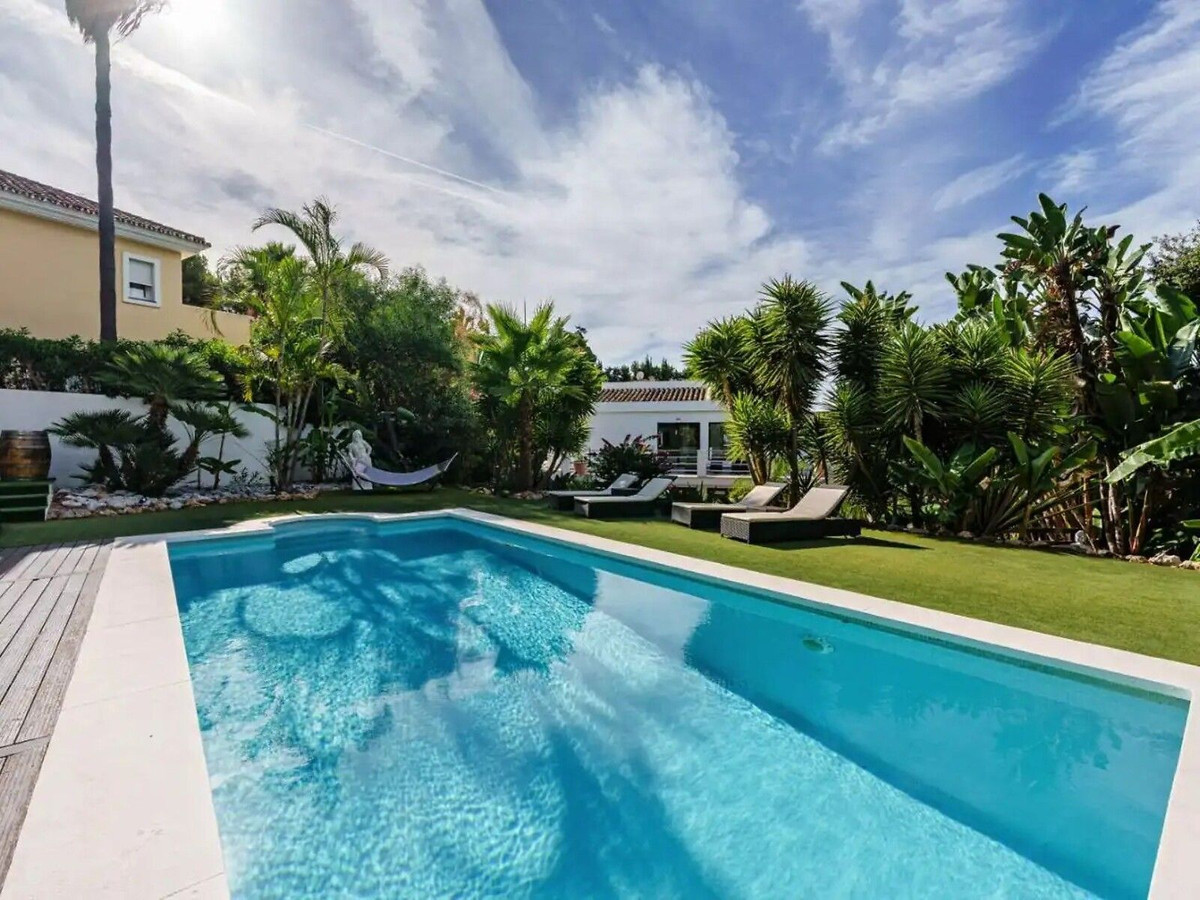 Villas de 5 dormitorios en venta en El Rosario – R5445208 Villas de 5 dormitorios en venta en El Rosario – R5445208