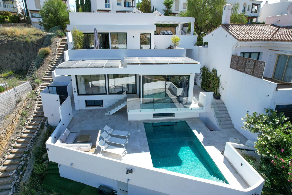 5 bedroom Villas for sale in Benahavís – R5441617 5 bedroom Villas for sale in Benahavís – R5441617