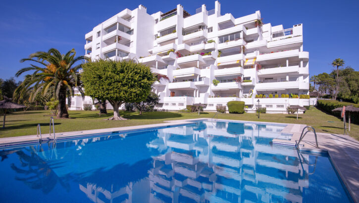 Apartamentos de 2 dormitorios en venta en Guadalmina Alta – R5448475 Apartamentos de 2 dormitorios en venta en Guadalmina Alta – R5448475 en