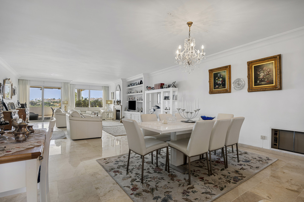 Apartamentos de 2 dormitorios en venta en Guadalmina Alta – R5448475 Apartamentos de 2 dormitorios en venta en Guadalmina Alta – R5448475