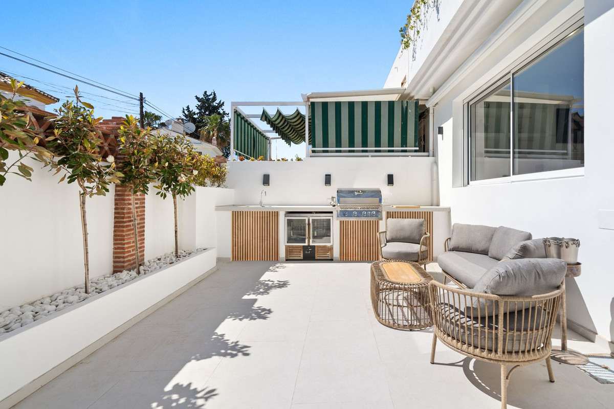 4 bedroom Townhouses for sale in San Pedro de Alcántara – R5051224 4 bedroom Townhouses for sale in San Pedro de Alcántara – R5051224