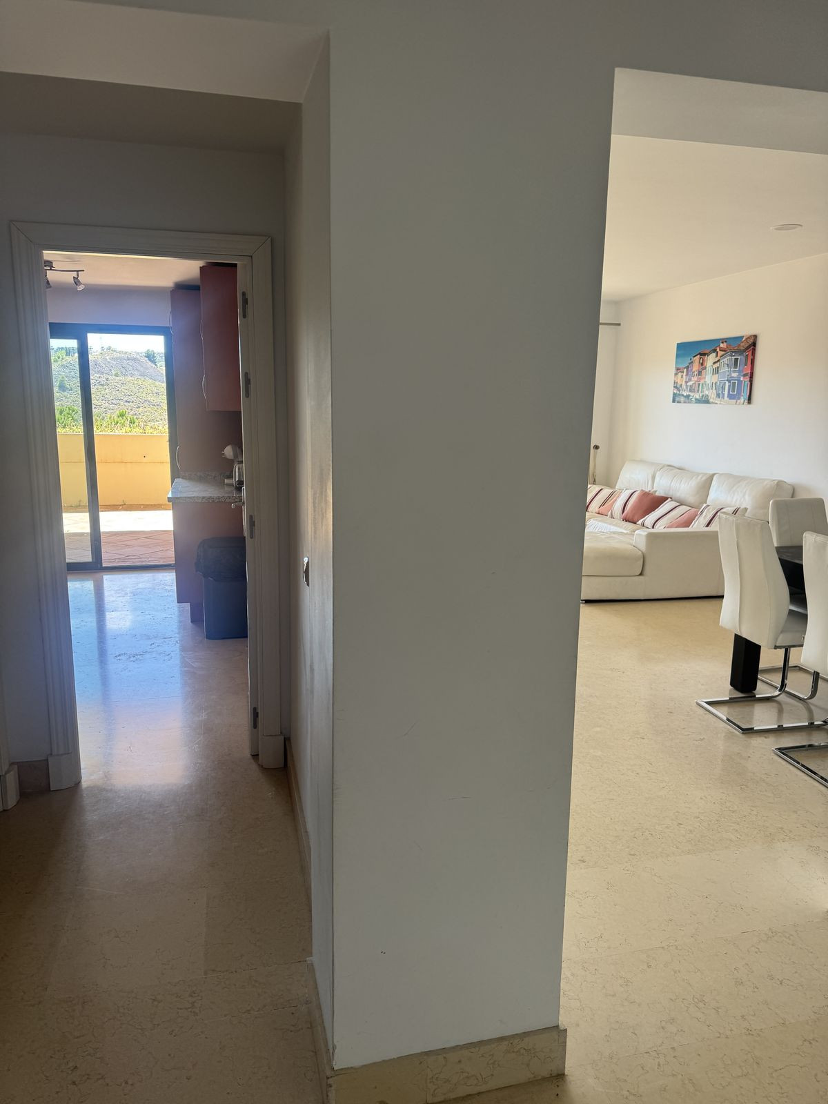Apartamentos de 3 dormitorios en venta en Benahavís – R5383552 Apartamentos de 3 dormitorios en venta en Benahavís – R5383552