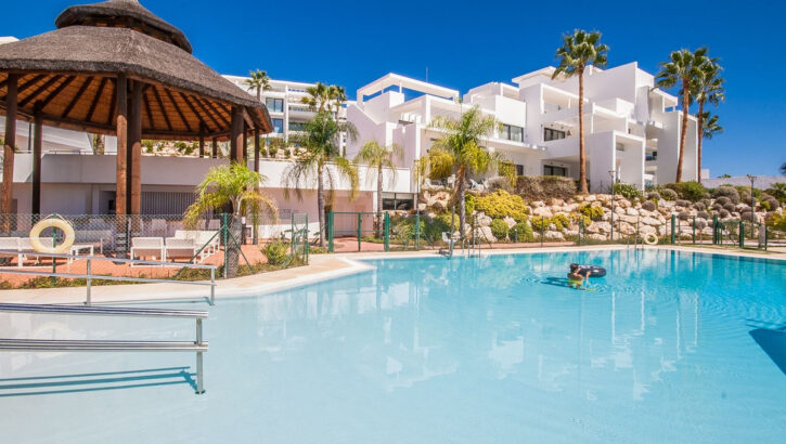 Apartamentos de 3 dormitorios en venta en Benahavís – R5429389 Apartamentos de 3 dormitorios en venta en Benahavís – R5429389 en