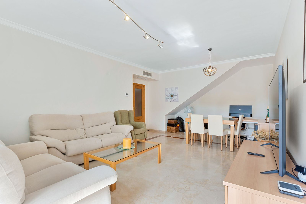 Apartamentos de 3 dormitorios en venta en Selwo – R5443495 Apartamentos de 3 dormitorios en venta en Selwo – R5443495
