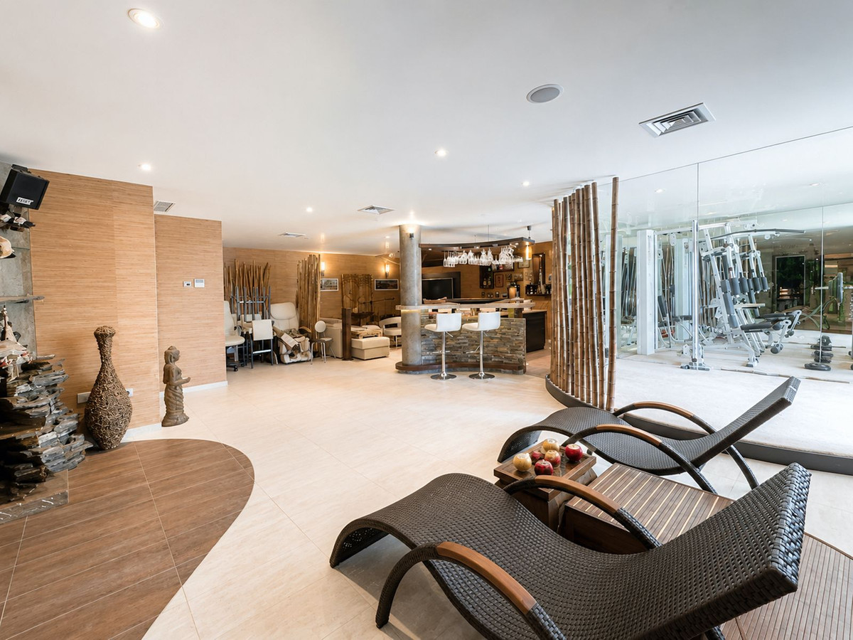 5 bedroom Villas for sale in Altos de los Monteros – R3128869 5 bedroom Villas for sale in Altos de los Monteros – R3128869