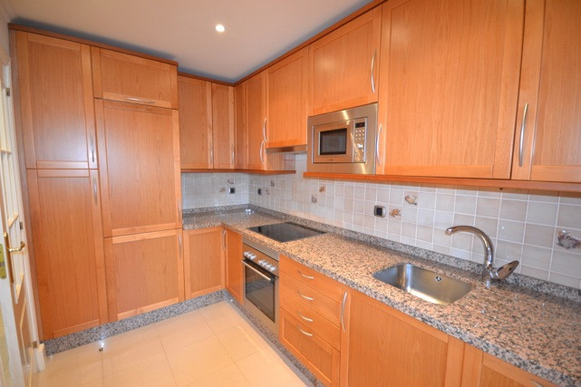 Adosados de 3 dormitorios en venta en Milla de Oro – R2269028 Adosados de 3 dormitorios en venta en Milla de Oro – R2269028