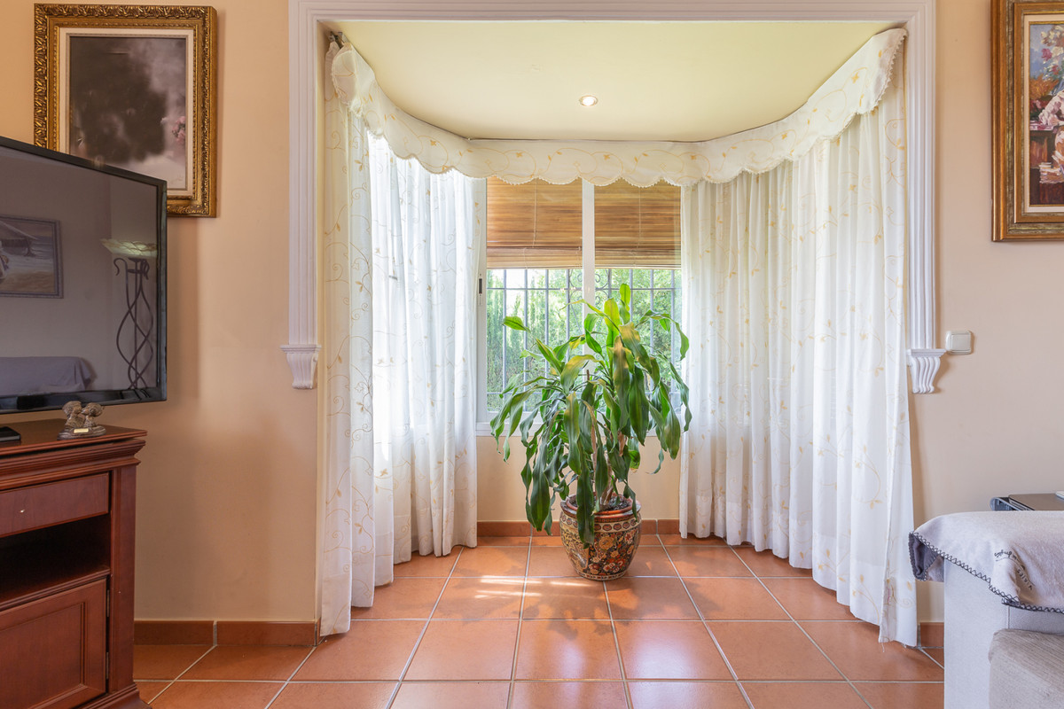 4 bedroom Villas for sale in Marbella – R3550327 4 bedroom Villas for sale in Marbella – R3550327