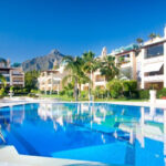 Apartamentos de 4 dormitorios en venta en Marbella – R2786435 Apartamentos de 4 dormitorios en venta en Marbella – R2786435
