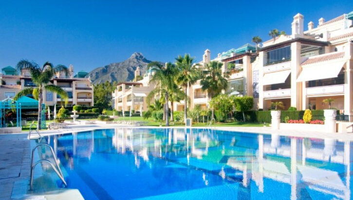 Apartamentos de 4 dormitorios en venta en Marbella – R2786435 Apartamentos de 4 dormitorios en venta en Marbella – R2786435 en