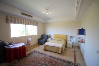Apartamentos de 4 dormitorios en venta en Marbella – R2786435 Apartamentos de 4 dormitorios en venta en Marbella – R2786435