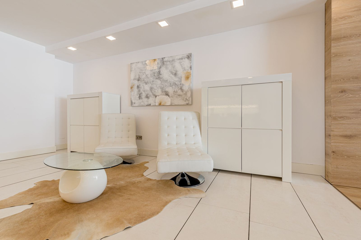 Apartamentos de 3 dormitorios en venta en Puerto Banús – R2344079 Apartamentos de 3 dormitorios en venta en Puerto Banús – R2344079