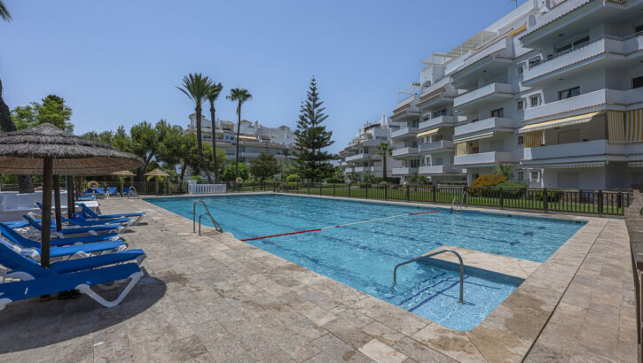 Apartamentos de 2 dormitorios en venta en Nueva Andalucía – R5440489 Apartamentos de 2 dormitorios en venta en Nueva Andalucía – R5440489 en