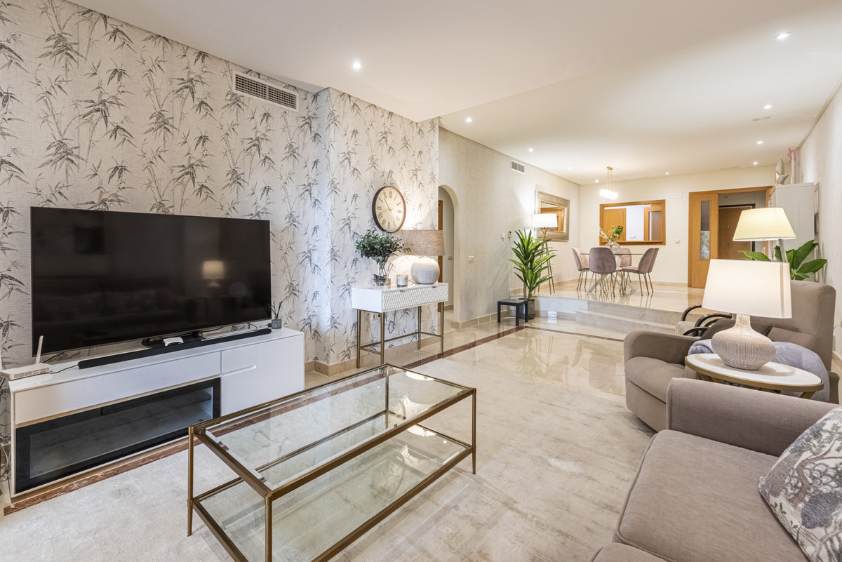 Apartamentos de 2 dormitorios en venta en Puerto Banús – R5206354 Apartamentos de 2 dormitorios en venta en Puerto Banús – R5206354