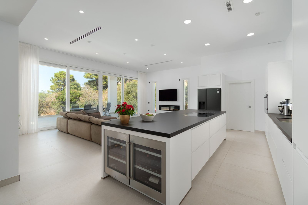 3 bedroom Villas for sale in La Mairena – R5106406 3 bedroom Villas for sale in La Mairena – R5106406