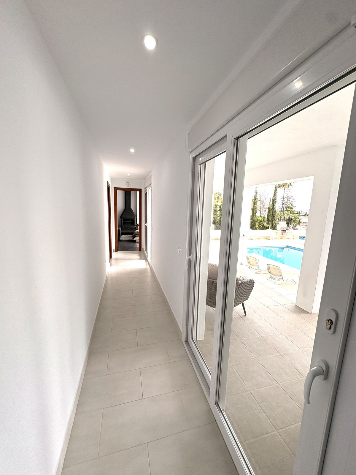 Villas de 6 dormitorios en venta en Mijas – R5369140 Villas de 6 dormitorios en venta en Mijas – R5369140