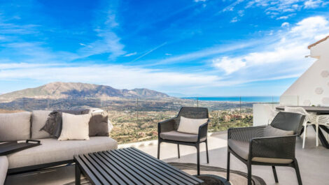Pareados de 3 dormitorios en venta en Marbella – R5049871 Pareados de 3 dormitorios en venta en Marbella – R5049871