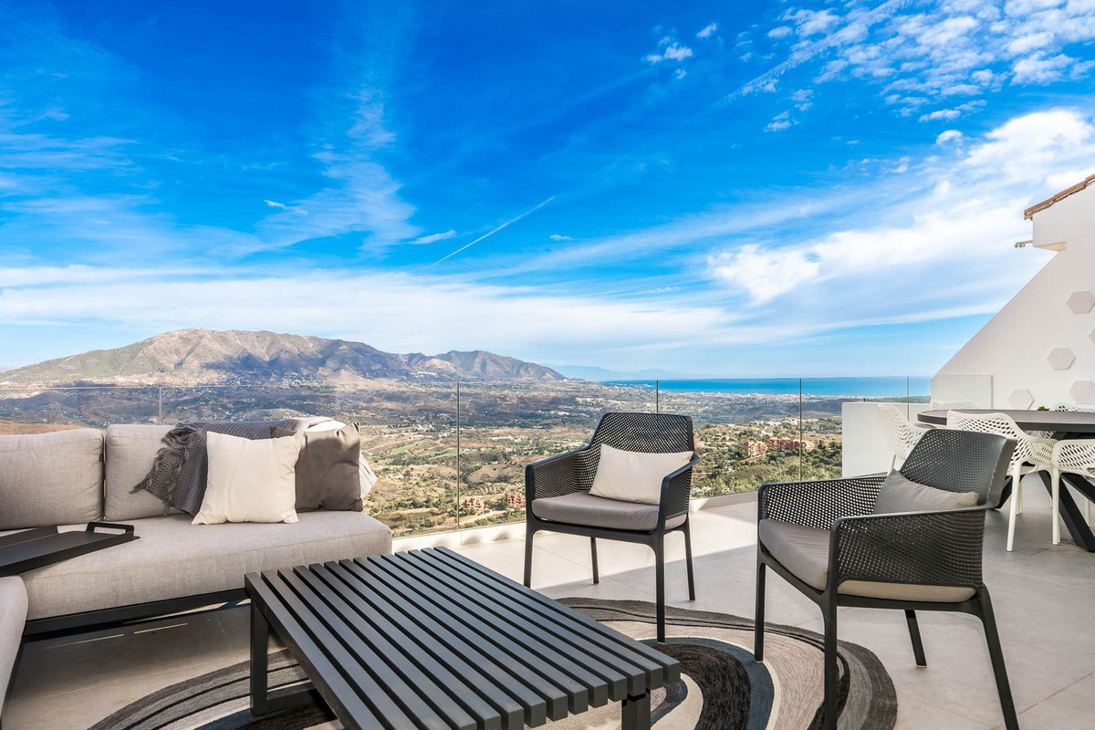 Pareados de 3 dormitorios en venta en Marbella – R5049871 Pareados de 3 dormitorios en venta en Marbella – R5049871