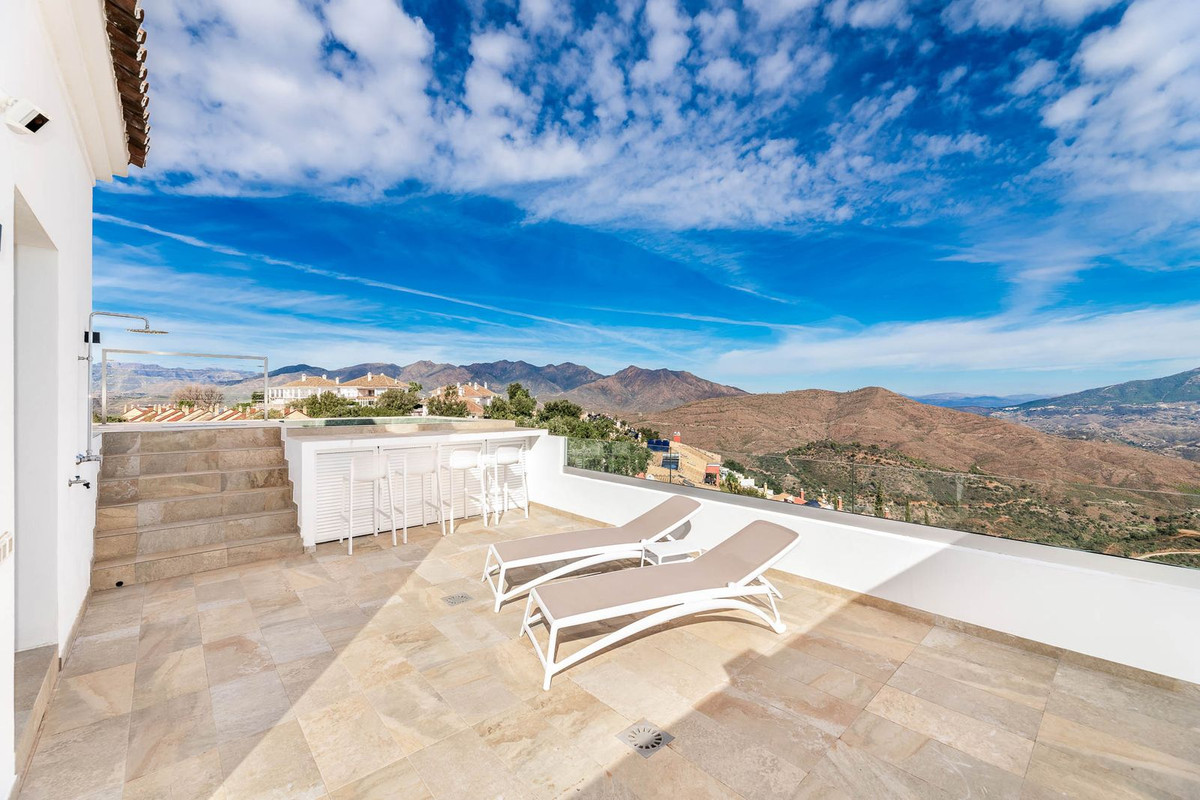 Pareados de 3 dormitorios en venta en Marbella – R5049871 Pareados de 3 dormitorios en venta en Marbella – R5049871
