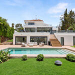 Villas de 4 dormitorios en venta en Nueva Andalucía – R5443543 Villas de 4 dormitorios en venta en Nueva Andalucía – R5443543