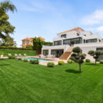 Villas de 4 dormitorios en venta en Nueva Andalucía – R5443543 Villas de 4 dormitorios en venta en Nueva Andalucía – R5443543