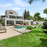 Villas de 4 dormitorios en venta en Nueva Andalucía – R5443543 Villas de 4 dormitorios en venta en Nueva Andalucía – R5443543