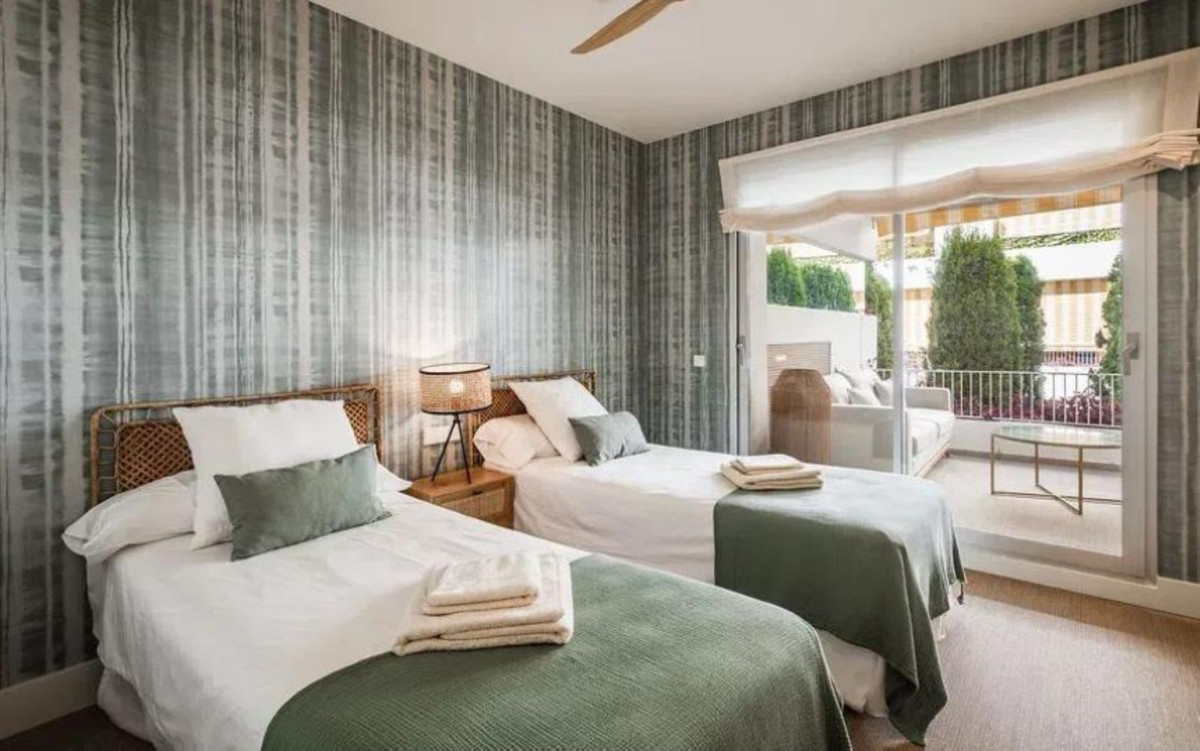 Apartamentos de 3 dormitorios en venta en Milla de Oro – R5451994 Apartamentos de 3 dormitorios en venta en Milla de Oro – R5451994