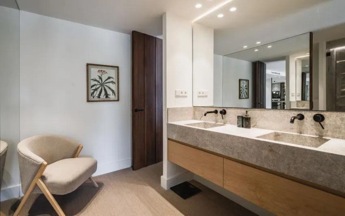 Apartamentos de 3 dormitorios en venta en Milla de Oro – R5451994 Apartamentos de 3 dormitorios en venta en Milla de Oro – R5451994