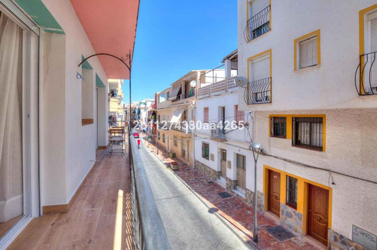 Apartamentos de 3 dormitorios en venta en Marbella – R5452288 Apartamentos de 3 dormitorios en venta en Marbella – R5452288