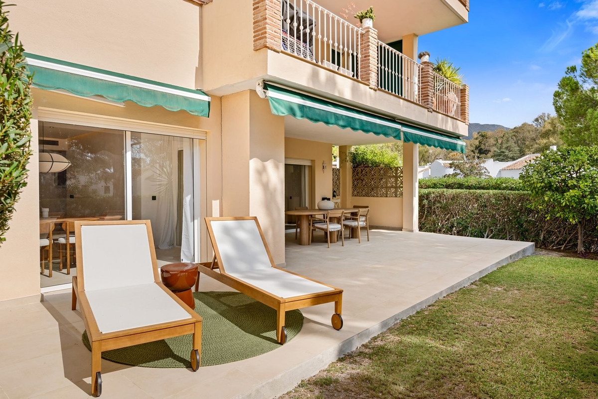Apartamentos de 3 dormitorios en venta en Nueva Andalucía – R5149789 Apartamentos de 3 dormitorios en venta en Nueva Andalucía – R5149789