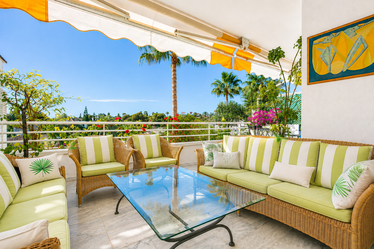 4 bedroom Apartments for sale in Guadalmina Baja – R5463343 4 bedroom Apartments for sale in Guadalmina Baja – R5463343