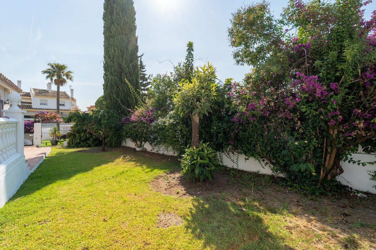 3 bedroom Villas for sale in Calahonda – R5429458 3 bedroom Villas for sale in Calahonda – R5429458