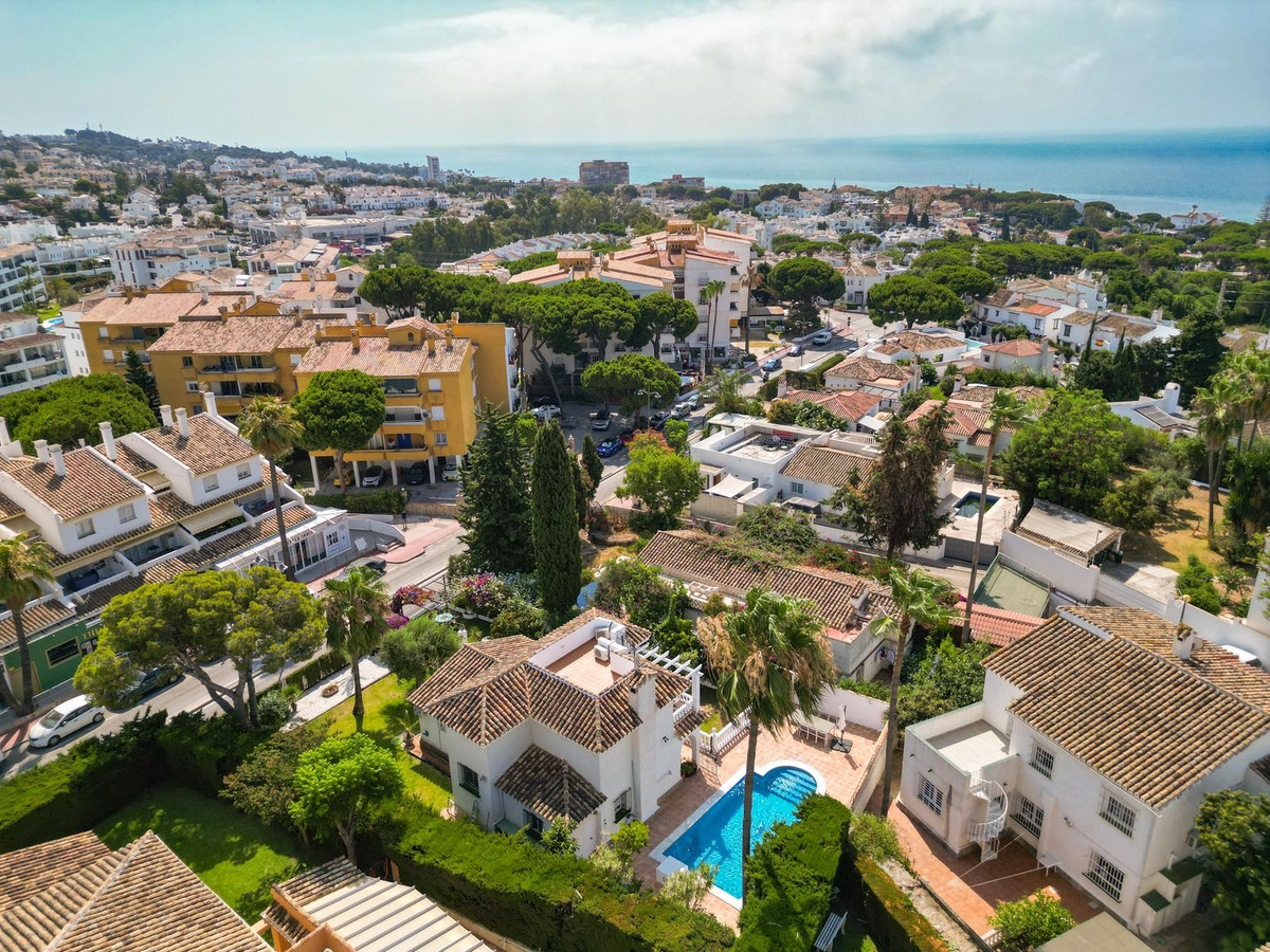 3 bedroom Villas for sale in Calahonda – R5429458 3 bedroom Villas for sale in Calahonda – R5429458
