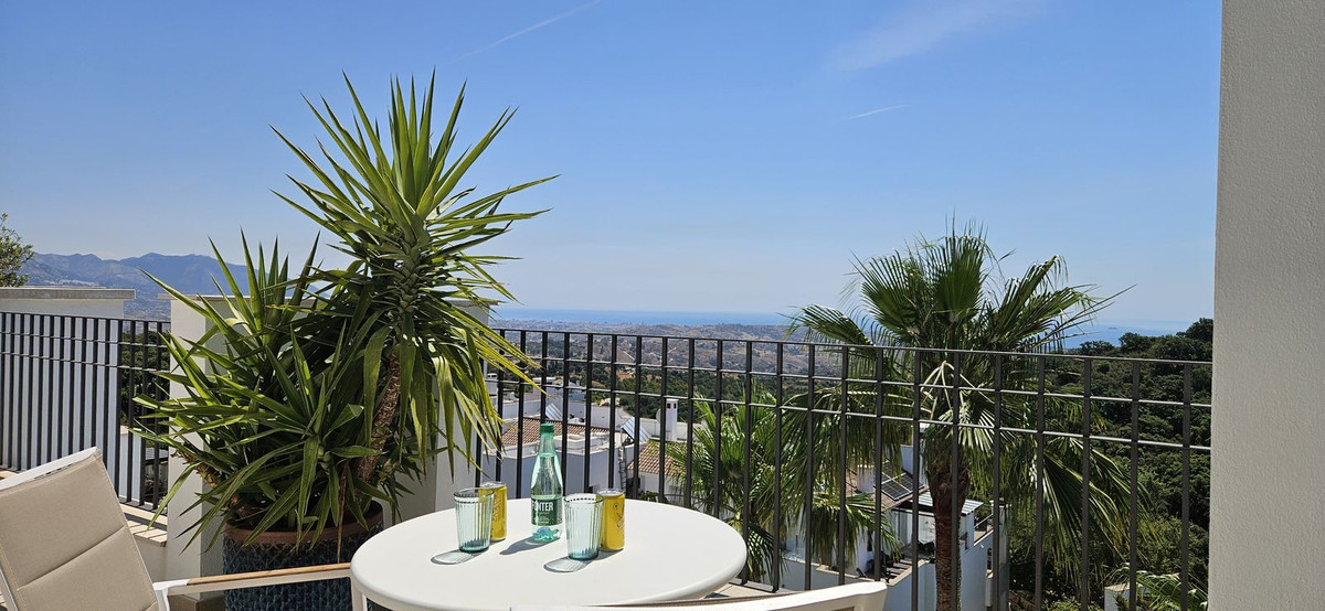 3 bedroom Penthouses for sale in La Mairena – R5309728 3 bedroom Penthouses for sale in La Mairena – R5309728