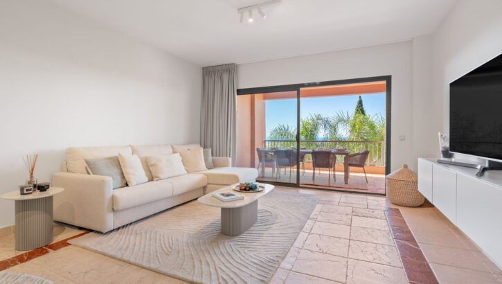 Apartamentos de 2 dormitorios en venta en Benahavís – R5433796 Apartamentos de 2 dormitorios en venta en Benahavís – R5433796 en